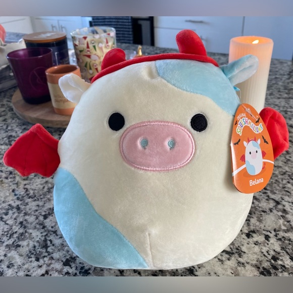 Squishmallows Other - •NWT•Squishmallows Belana The Cow with Devil Bat Costume Halloween Plush